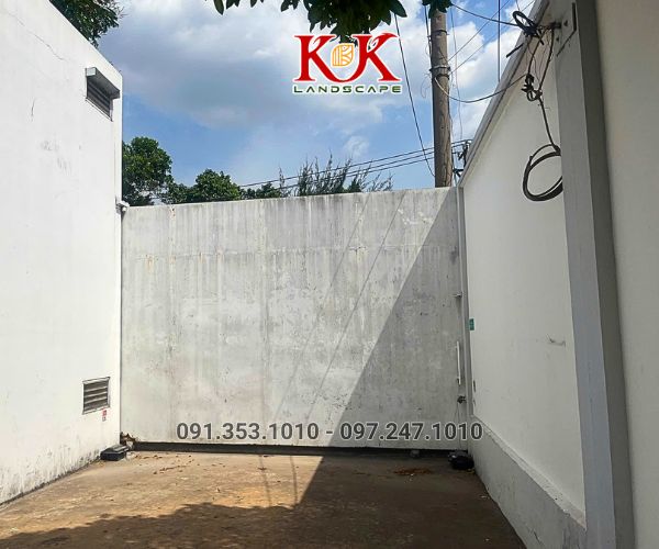 GIẢI PHÁP NÂNG CAO MẢNG XANH BẰNG HỆ TƯỜNG ĐỨNG CHO NHÀ MÁY CONSTANTIA VIỆT NAM